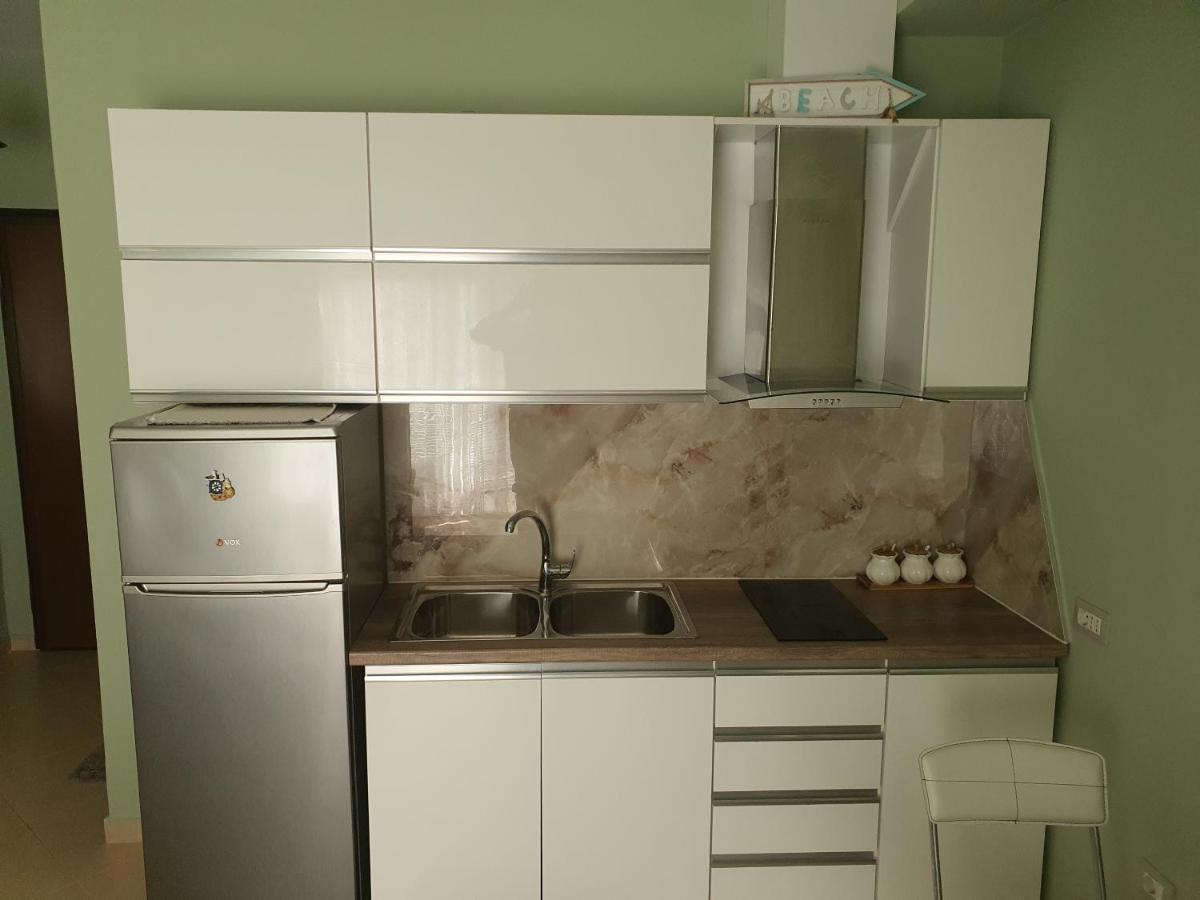 Deni Sea View Apartment Vlorë Exteriör bild