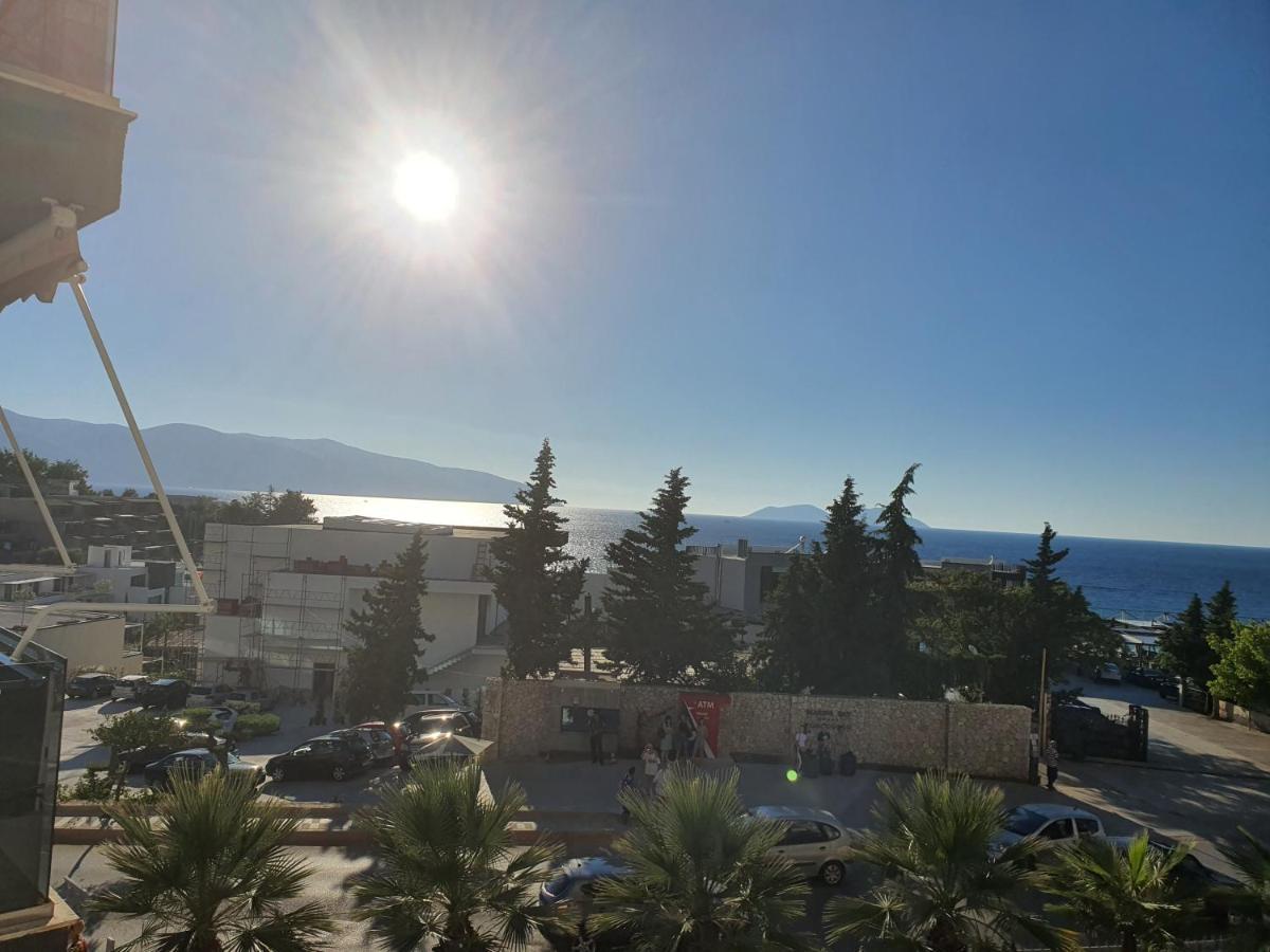 Deni Sea View Apartment Vlorë Exteriör bild
