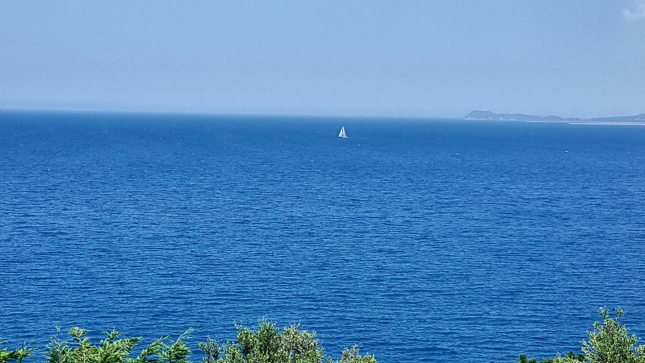 Deni Sea View Apartment Vlorë Exteriör bild